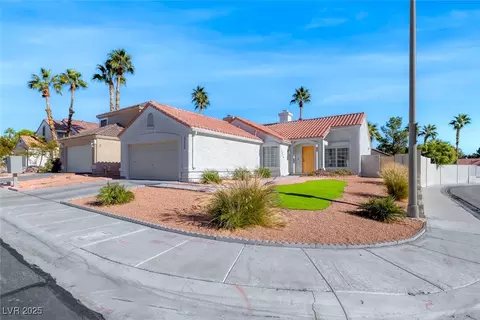 3220 Beacon Shores Cir, Las Vegas, NV 89117