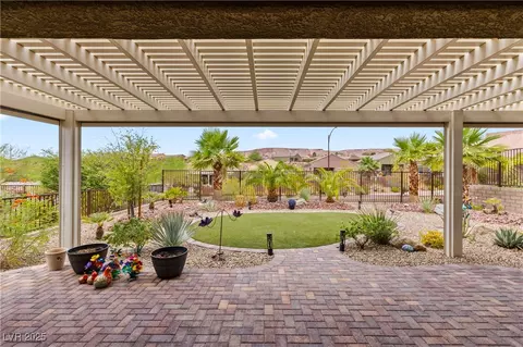 756 Bridle Path Ln, Mesquite, NV 89034