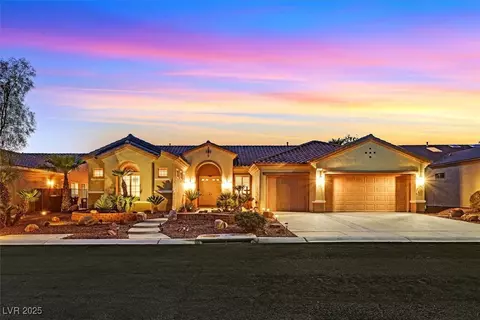 1677 Black Fox Canyon Rd, Henderson, NV 89052