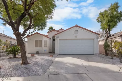 2450 Citrus Garden Cir, Henderson, NV 89052