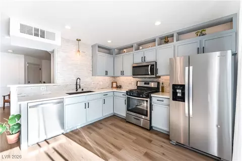 3387 Sparrow Heights Ave, North Las Vegas, NV 89032