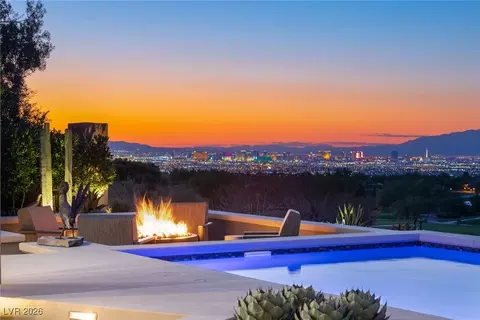 5 Golf Crest Ct, Henderson, NV 89052
