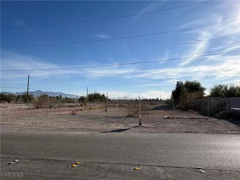 525 Eldorado Ln, Las Vegas, NV 89123