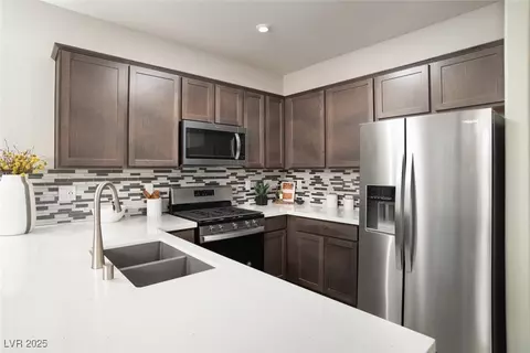 484 Ylang Pl, Henderson, NV 89015