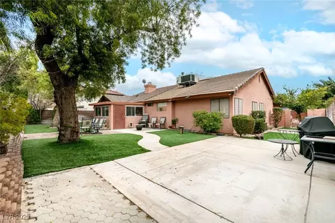 6232 Heather Mist Ln, Las Vegas, NV 89108
