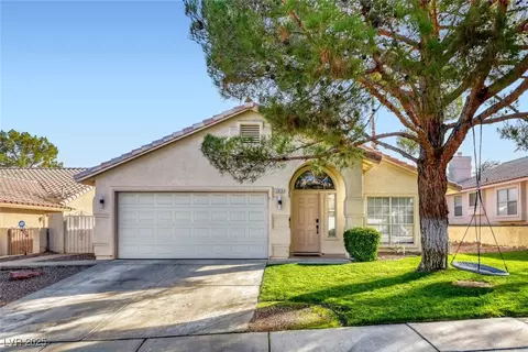1915 Coralino Dr, Henderson, NV 89074