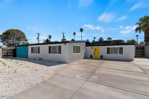 3333 Seminole Cir, Las Vegas, NV 89169