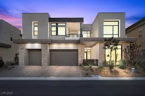 4829 Shady Ridge Dr, Las Vegas, NV 89135