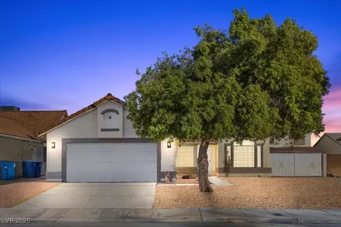 5508 Tincup Dr, Las Vegas, NV 89130