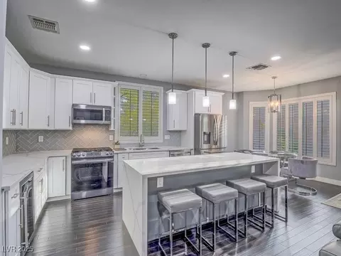 493 Pine Trace Ct, Henderson, NV 89012
