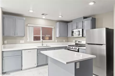 776 Anacapri St, Las Vegas, NV 89138