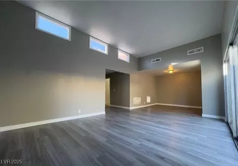 4239 Brockton Green Ct, Las Vegas, NV 89110