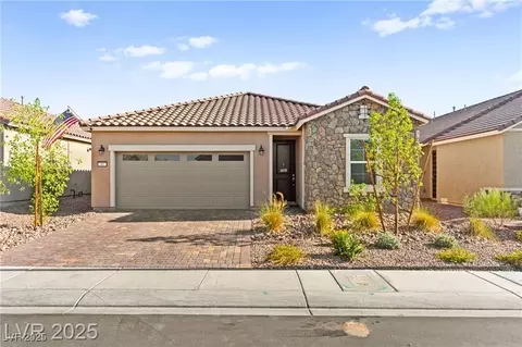 49 Sonata Dawn Ave, Henderson, NV 89011