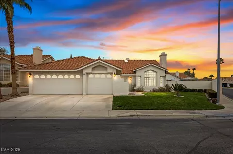 8200 Ocean Gate Way, Las Vegas, NV 89128