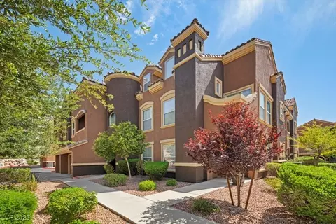 3975 N Hualapai Way #246, Las Vegas, NV 89129