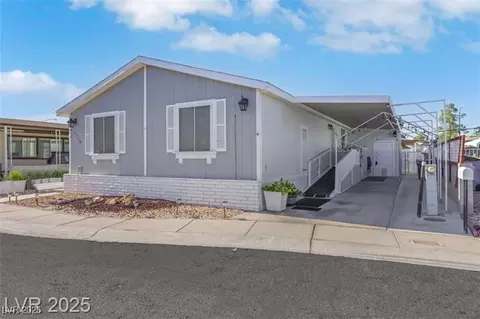 5218 Tupelo Ln, Las Vegas, NV 89122