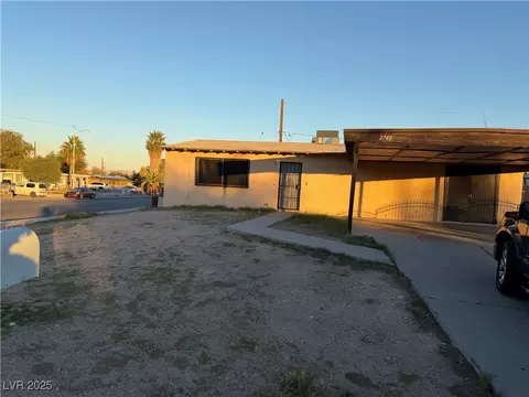 2740 N Bruce St, North Las Vegas, NV 89030