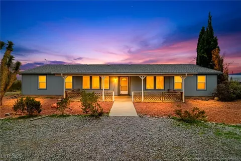 1851 W Duck St, Pahrump, NV 89060