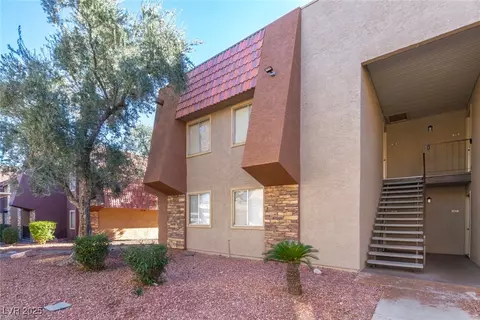 5422 River Glen Dr #379, Las Vegas, NV 89103