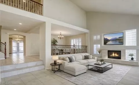 7641 Jacaranda Bay St, Las Vegas, NV 89139