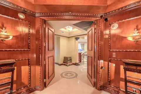 2877 Paradise Rd #3302, Las Vegas, NV 89109