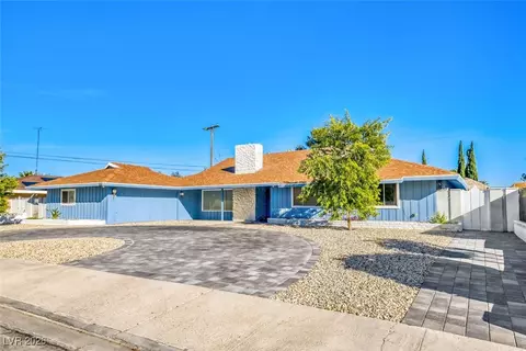 912 Ironwood Dr, Las Vegas, NV 89108