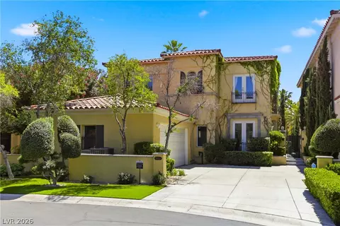 9053 Opus Dr, Las Vegas, NV 89117
