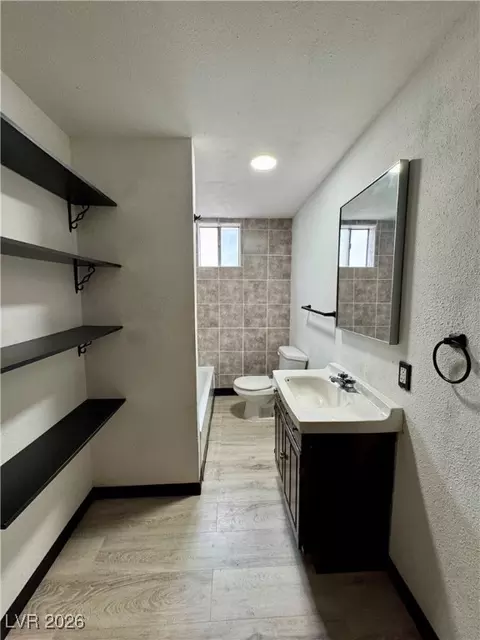 Bath - 1124 Avenue H, Ely, NV 89301 photo 1 of 2