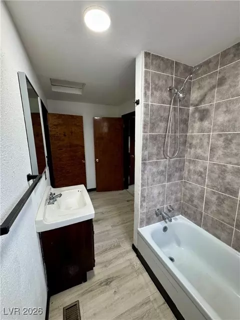 Bath - 1124 Avenue H, Ely, NV 89301 photo 2 of 2