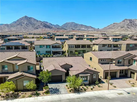 207 Cactus Sunrise St, Las Vegas, NV 89138