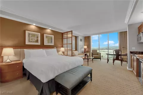 135 E Harmon Ave #2116, Las Vegas, NV 89109