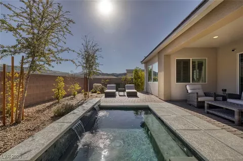 12 Hilltop Crest St, Henderson, NV 89011