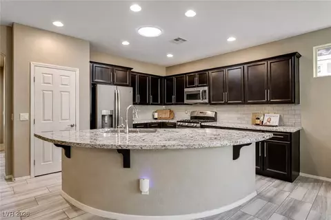 3712 Corte Bella Hills Ave, North Las Vegas, NV 89081