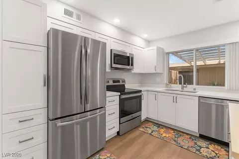 3363 Zephyr Ct, Las Vegas, NV 89121