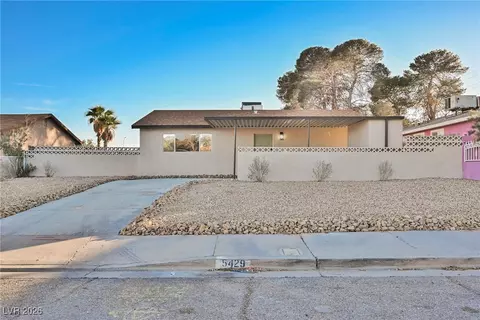 5429 Ithaca Ave, Las Vegas, NV 89122