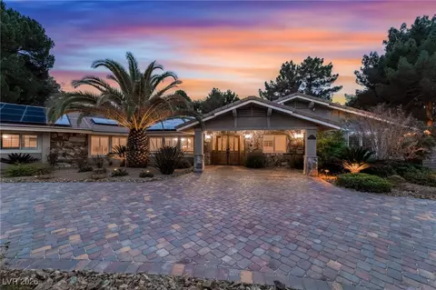 104 Quail Run Rd, Henderson, NV 89014
