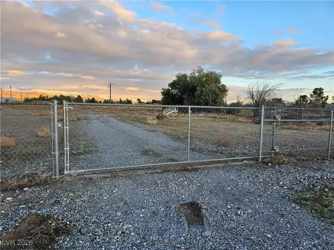 4151 Whirlwind Ave, Pahrump, NV 89048