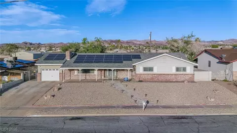846 Fairview Dr, Henderson, NV 89015