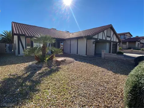 7422 Edgewater Ln, Las Vegas, NV 89123
