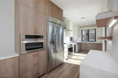 8175 Arville St #407, Las Vegas, NV 89139