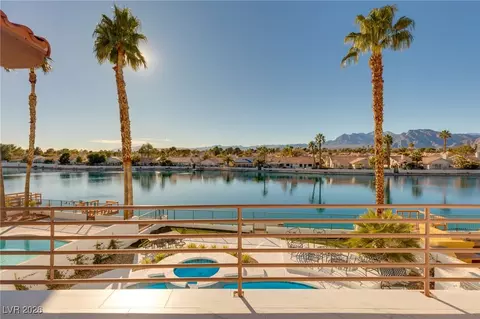 2493 Sun Reef Rd, Las Vegas, NV 89128