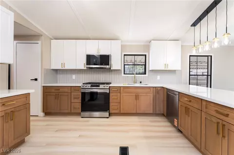 2908 Gavilan Ln, Las Vegas, NV 89122