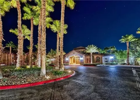 8250 N Grand Canyon Dr #2019, Las Vegas, NV 89166