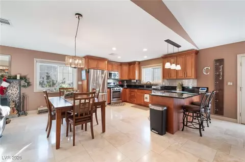 3933 Avocado Dr, Las Vegas, NV 89103