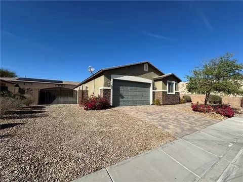 2040 Port Royal Dr, Laughlin, NV 89029