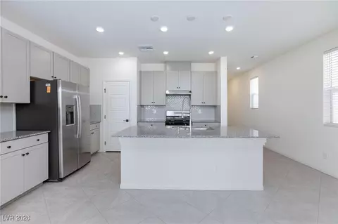 9086 Nostrand Ave, Las Vegas, NV 89148