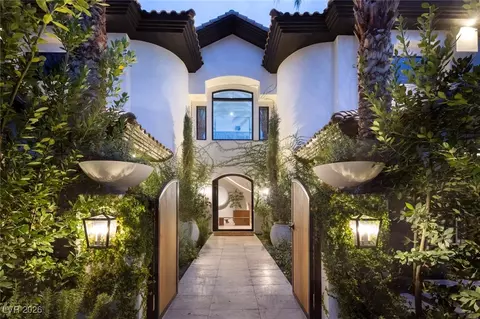 9013 Night Owl Ct, Las Vegas, NV 89134