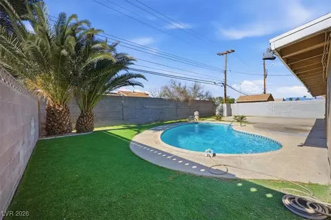 2337 N Michael Way, Las Vegas, NV 89108