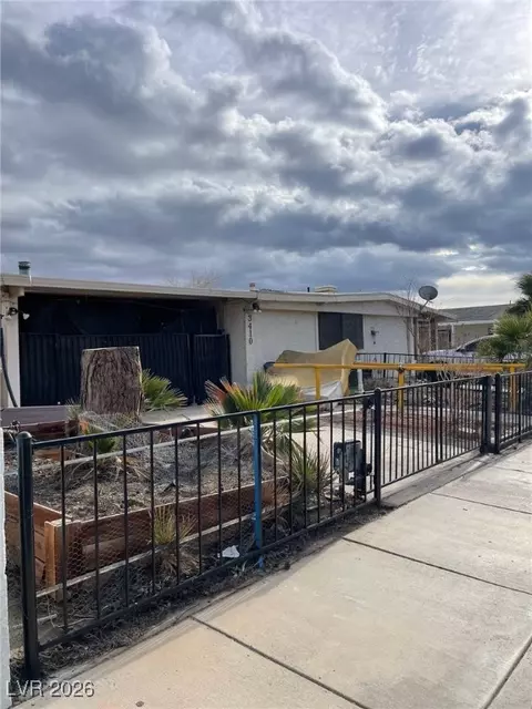 3410 Happy Jack Dr, Las Vegas, NV 89115