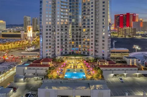 200 W Sahara Ave #801, Las Vegas, NV 89102